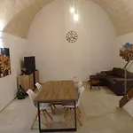 Rosselli 64 * Matera