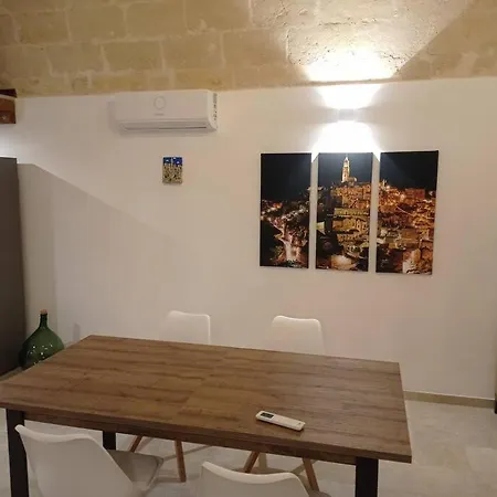 Rosselli 64 Lejlighed *