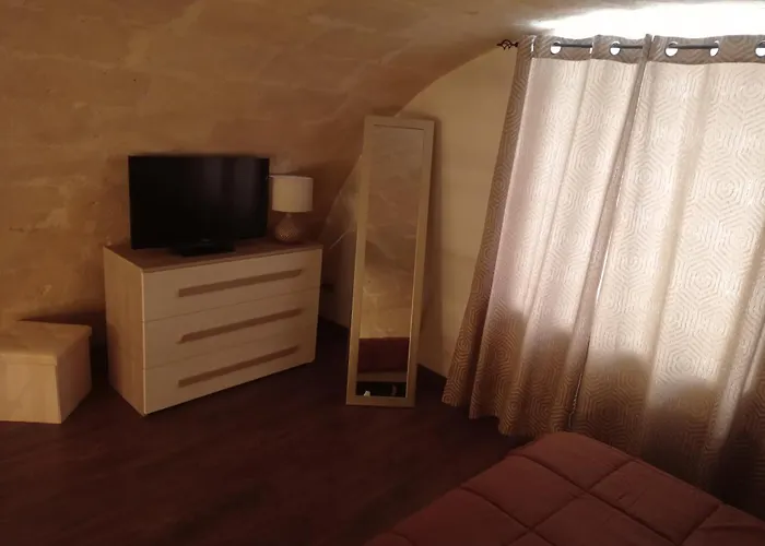 Rosselli 64 Apartment